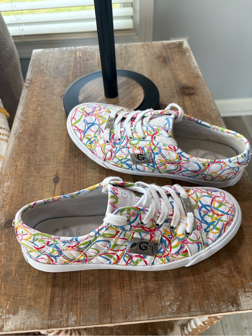 G by Guess Woman’s White Multicolor Scribble Print Sneakers